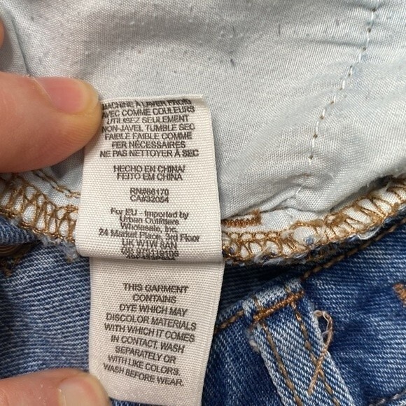 Free People Irreplaceable Cut Off Shorts Distressed Fray - Picture 8 of 12